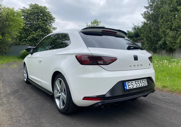 Seat Leon cena 39500 przebieg: 269000, rok produkcji 2016 z Łódź małe 529